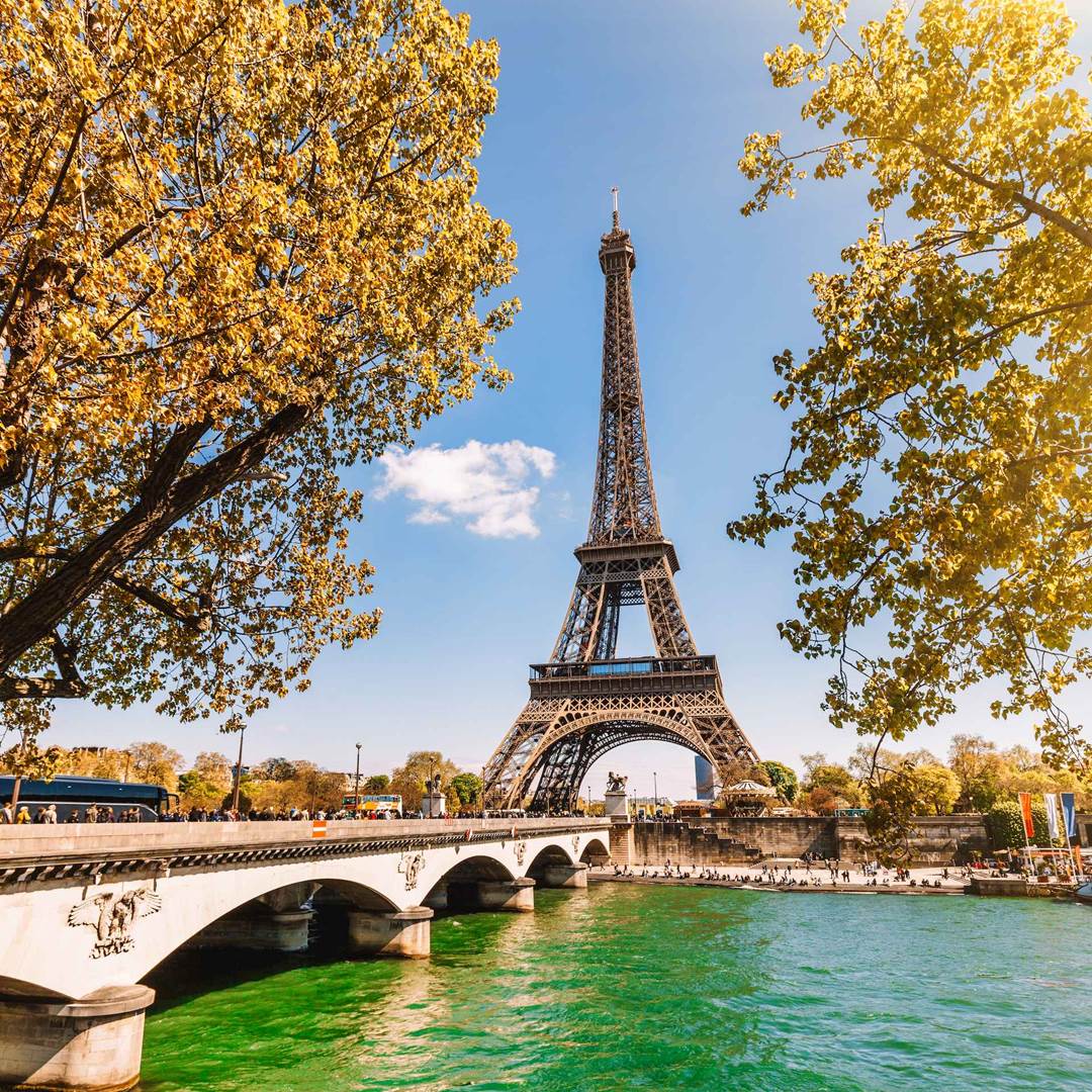 Day 1  Arrive into Paris - the City of Romance, Lights and Glamour 